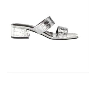 Marc Fisher Yori heeled silver sandals 9.5 Womens
